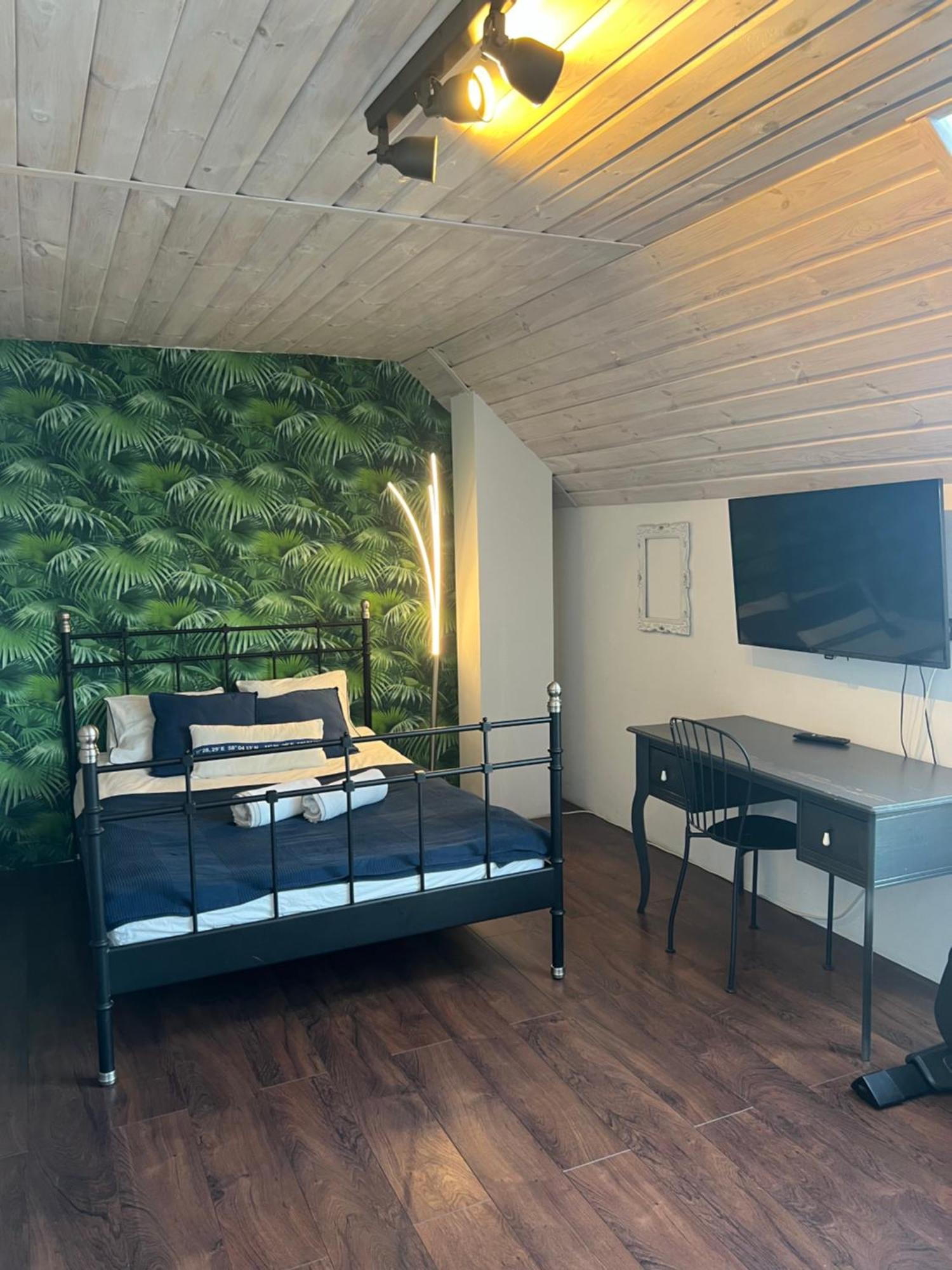 House Of Freedom With Sea View Sauna And Jacuzzi