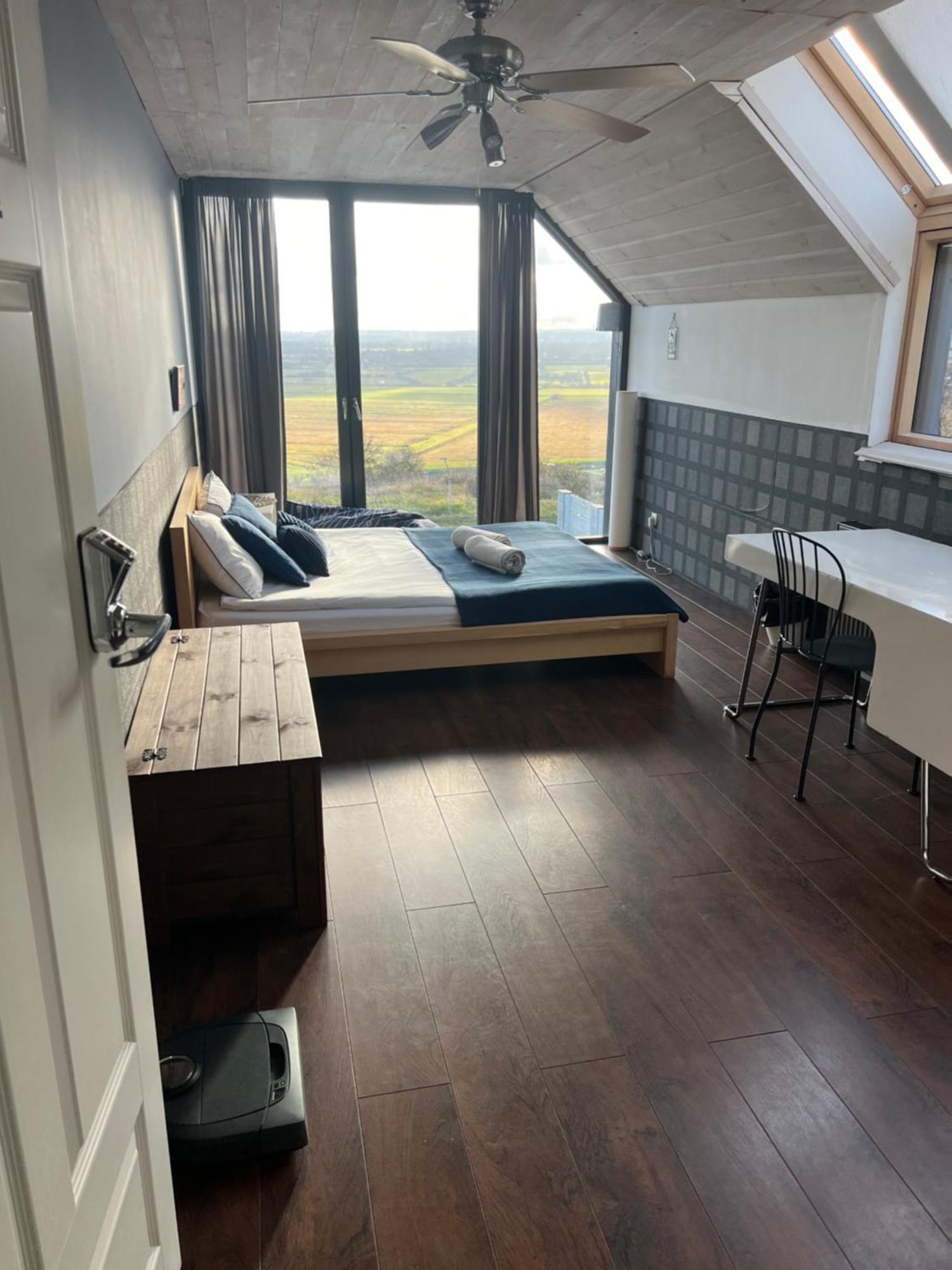 Holiday home House Of Freedom With Sea View Sauna And Jacuzzi